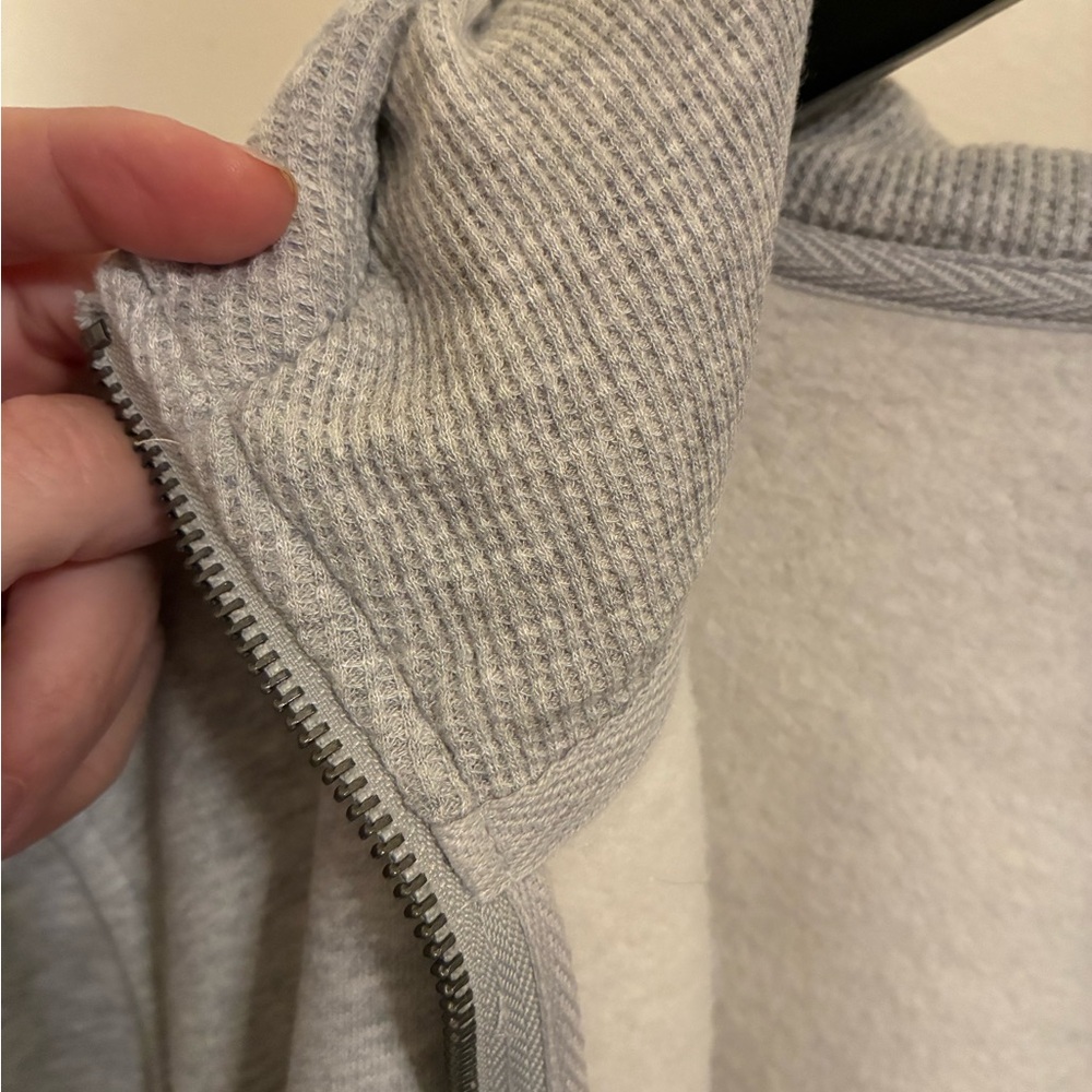 VUORI NWOT “Seaside” Heather Gray Heavyweight Full-Zip Hoodie Organic Cotton S - Picture 10 of 12